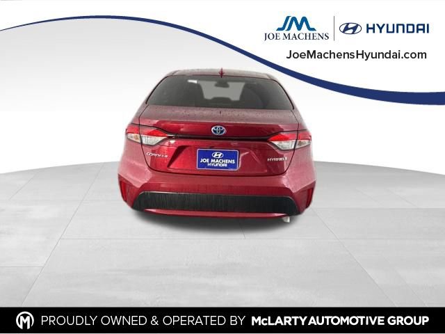 Used 2022 Toyota Corolla LE w/ Premium Interior Package image 7