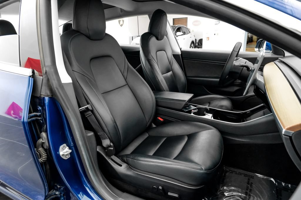 Used 2019 Tesla Model 3 Standard Range Plus RWD image 41