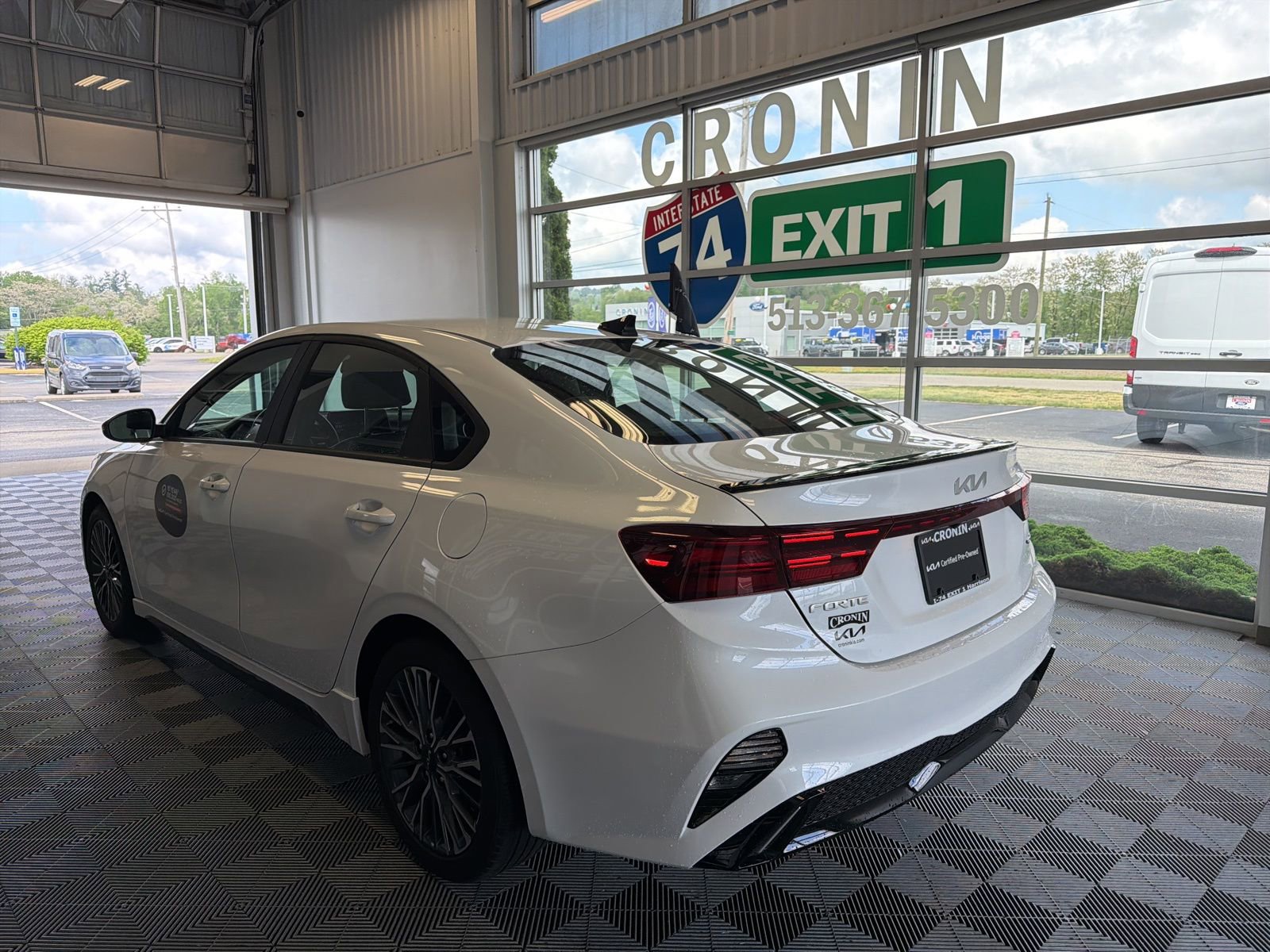Used 2024 Kia Forte GT-Line FWD image 4