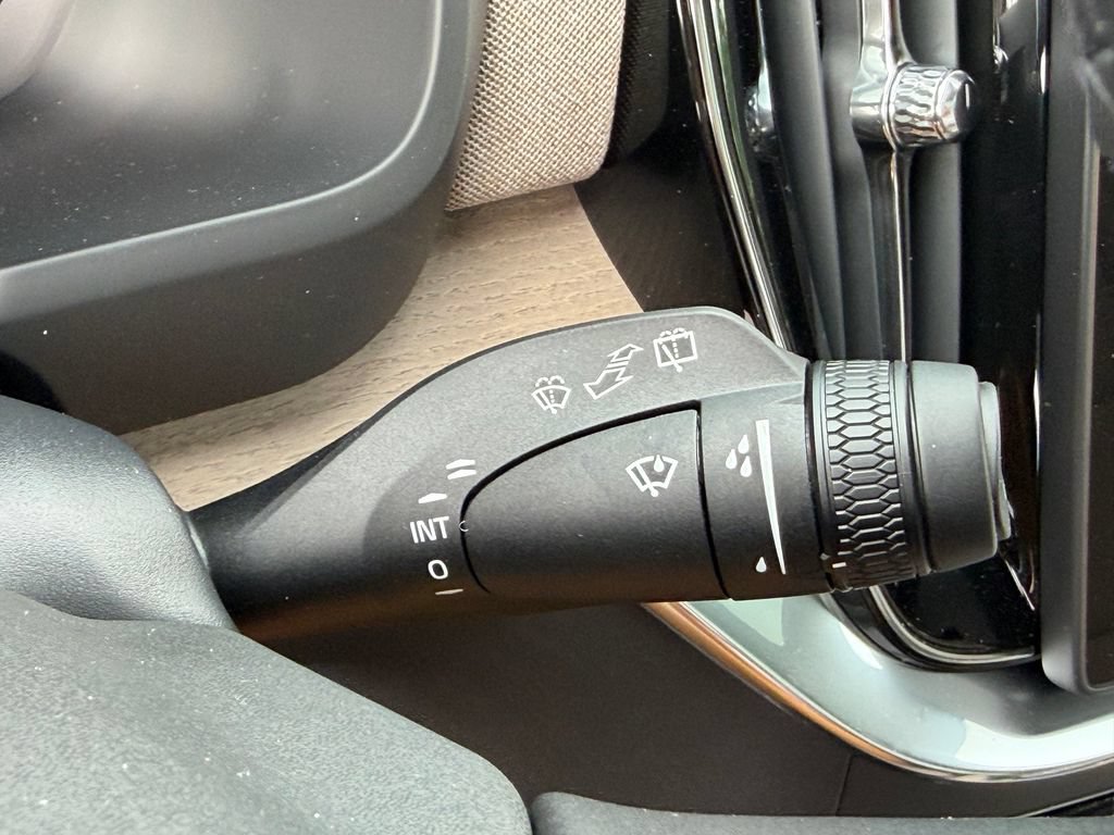 New 2026 Volvo XC90 B6 Plus AWD/4WD image 29