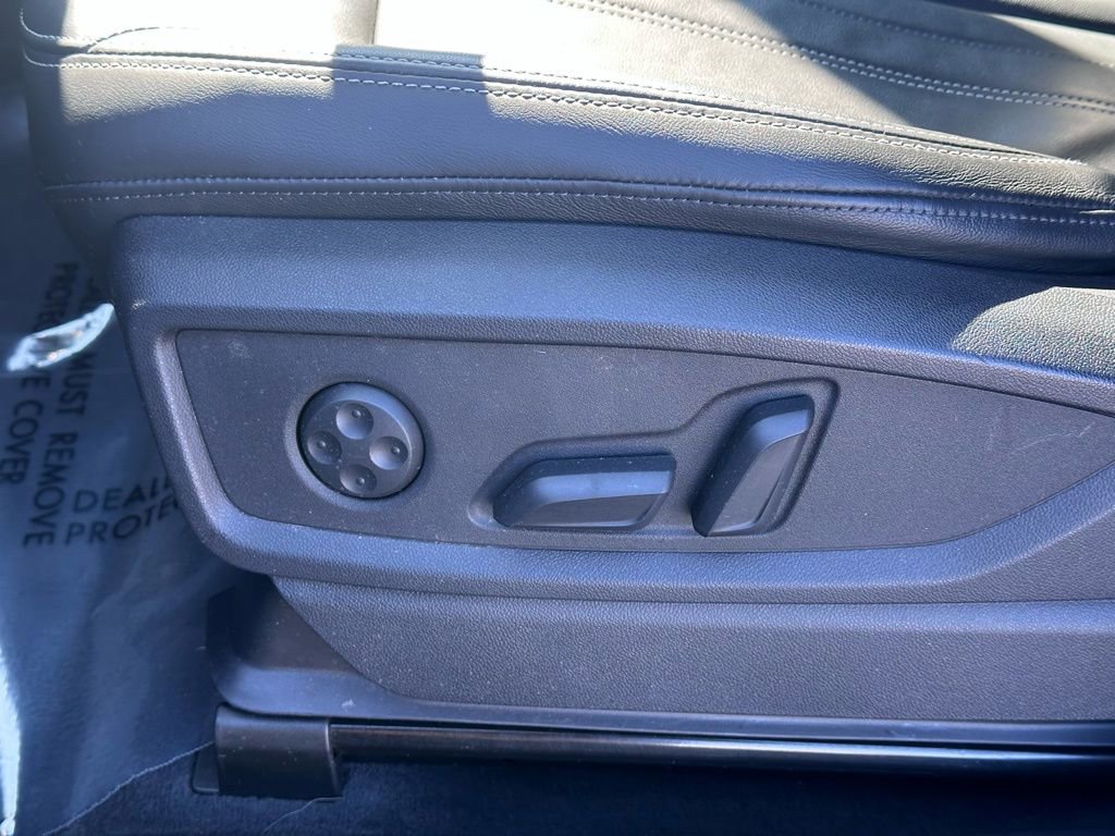 Used 2023 Audi Q5 2.0T Premium w/ Convenience Package image 16