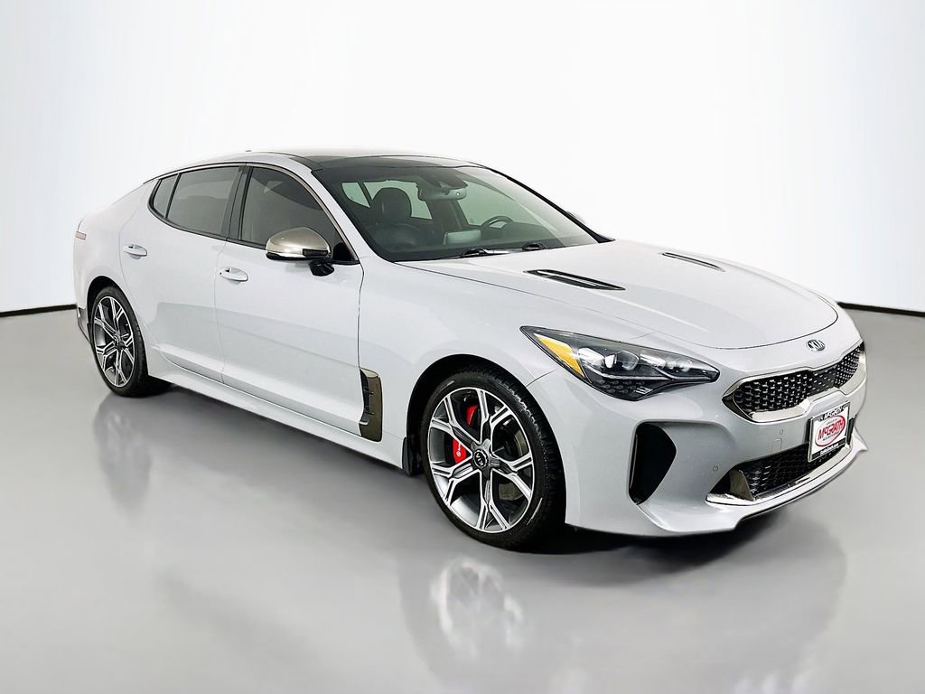 Certified 2019 Kia Stinger GT1 image 17