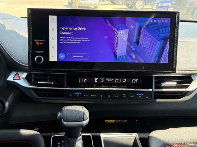 Certified 2025 Toyota Sienna XSE w/ XSE Premium Package AWD/4WD image 21