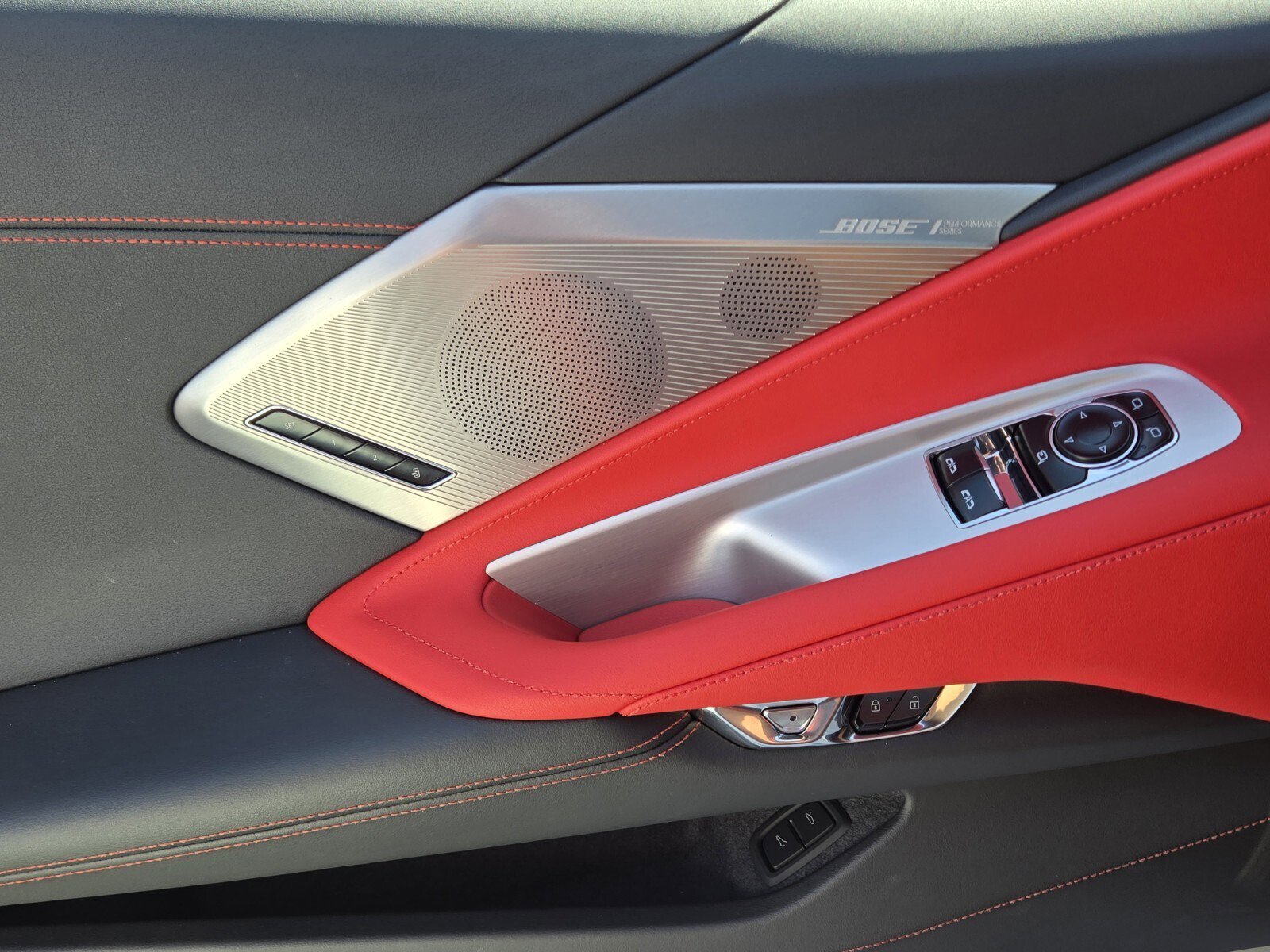 New 2025 Chevrolet Corvette E-Ray w/ ZER Performance Package image 13