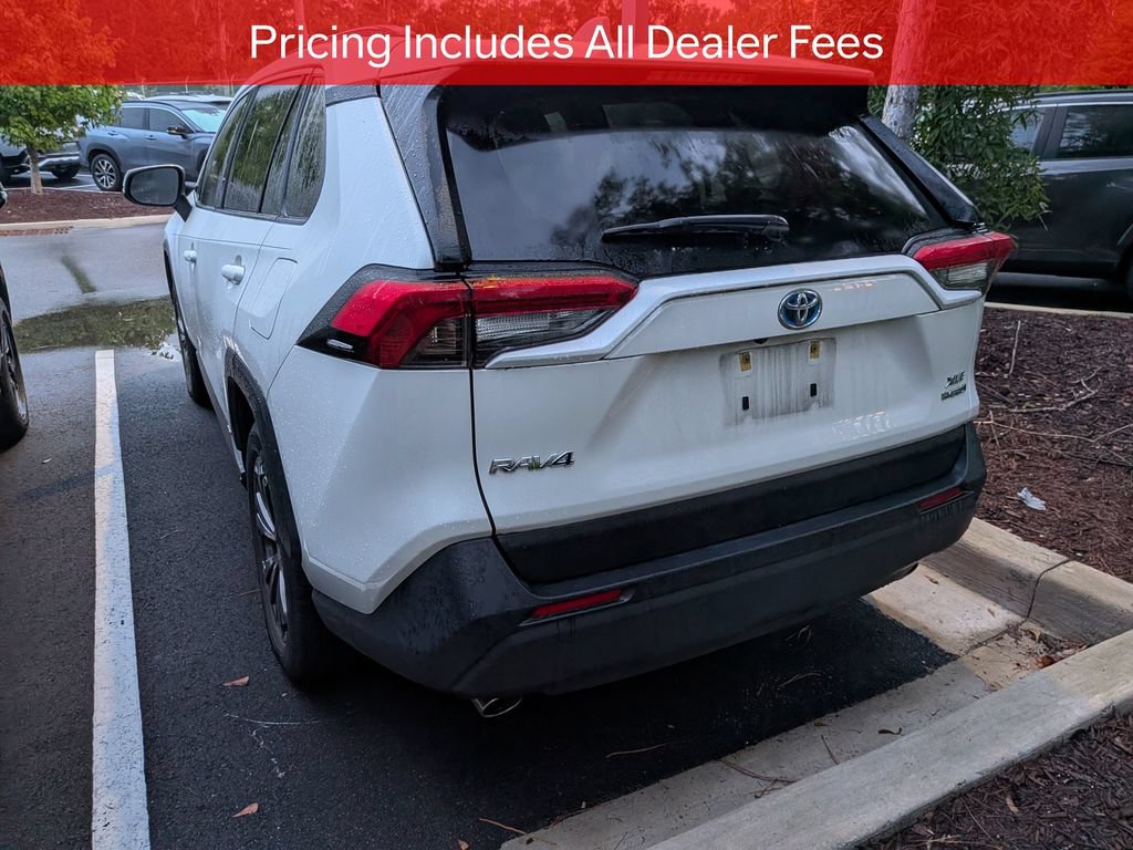 Certified 2023 Toyota RAV4 XLE Premium AWD/4WD image 5