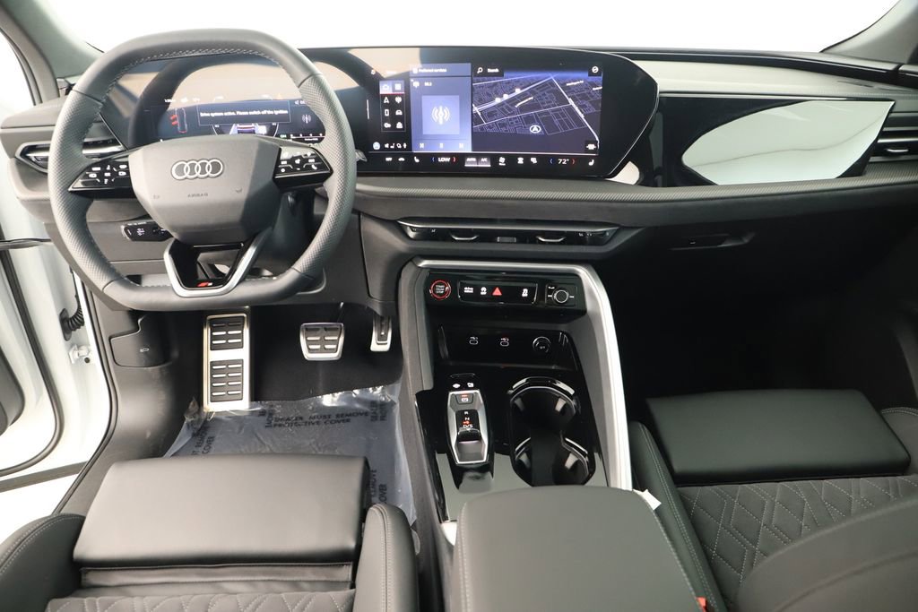 New 2025 Audi SQ5 Premium Plus image 18