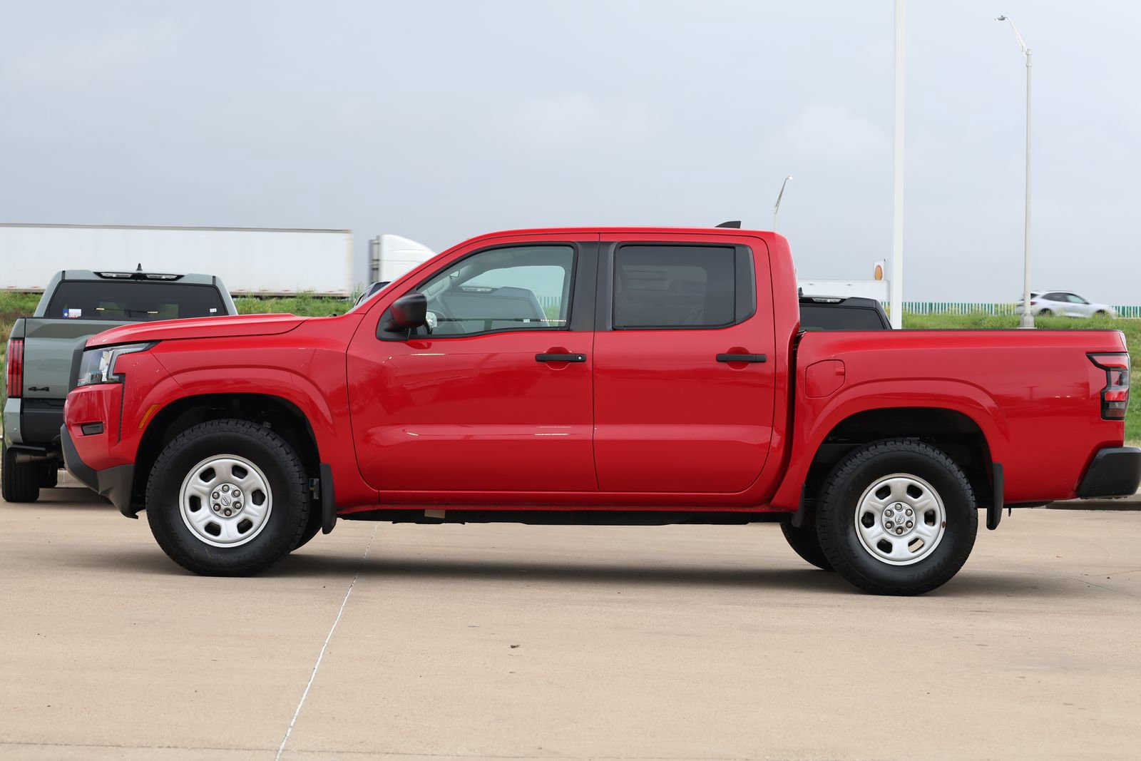 Used 2023 Nissan Frontier S w/ Technology Package image 5