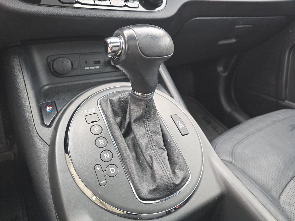 Used 2012 Kia Sportage SX w/ SX Premium Pkg image 30