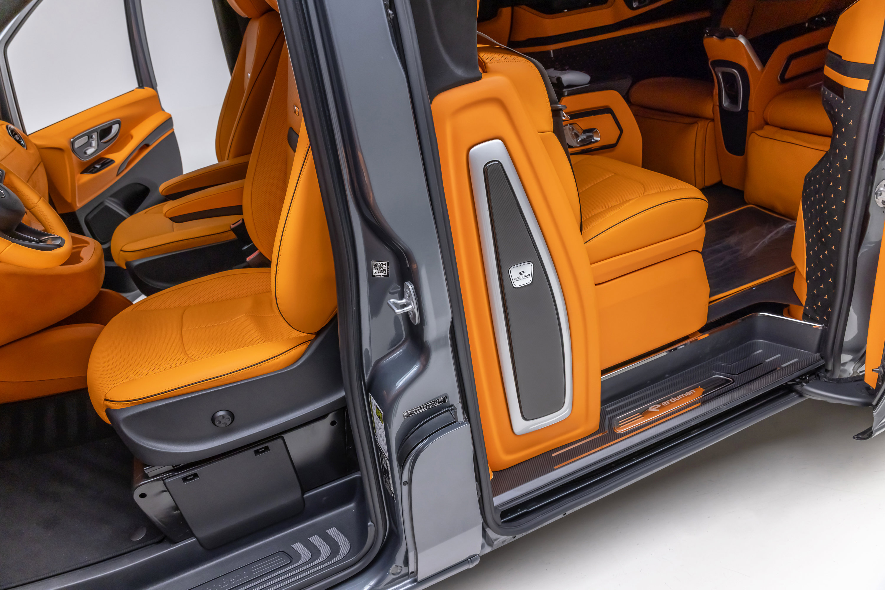 Used 2022 Mercedes-Benz Metris Passenger image 48