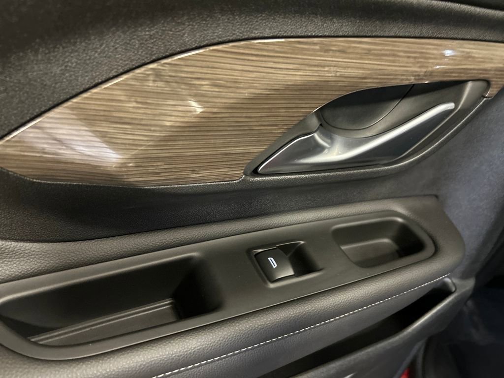 Used 2022 GMC Terrain Denali w/ Denali Premium Package image 27