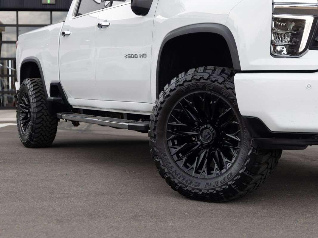 Used 2022 Chevrolet Silverado 3500 High Country w/ Z71 Off-Road Package image 8