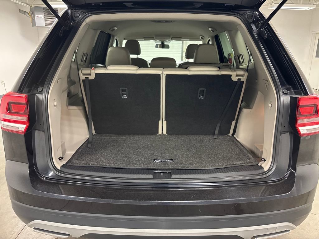 Used 2018 Volkswagen Atlas SE image 18