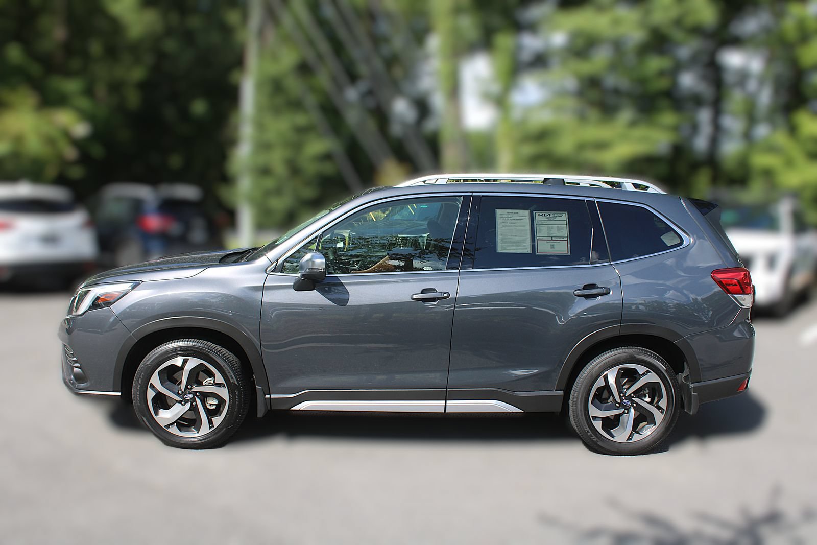 Used 2024 Subaru Forester Touring w/ POP Package 3 AWD/4WD image 5