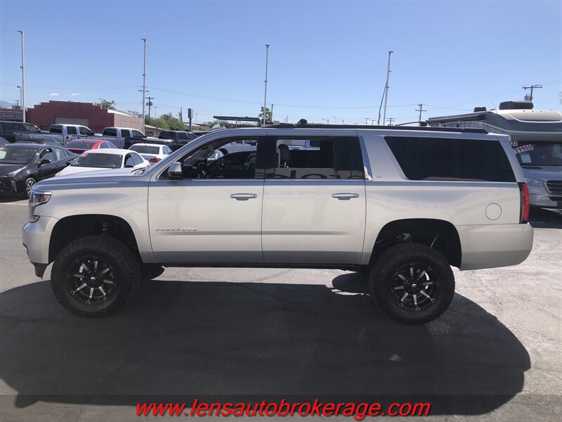 Used 2019 Chevrolet Suburban LT AWD/4WD image 5