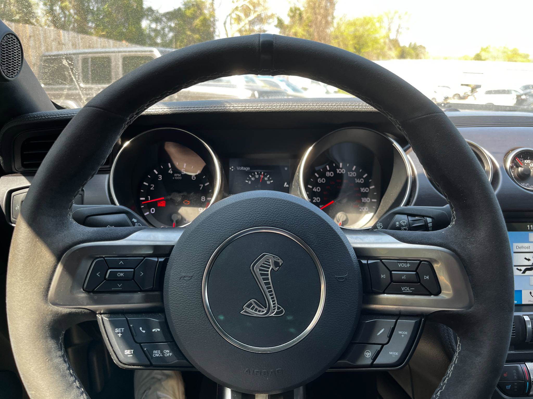 Used 2016 Ford Mustang Shelby GT350 w/ Technology Package image 38