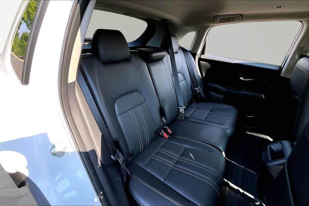 Certified 2024 Honda HR-V EX-L image 17