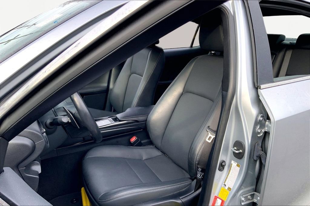 Used 2023 Lexus IS 300 w/ Comfort Package image 15