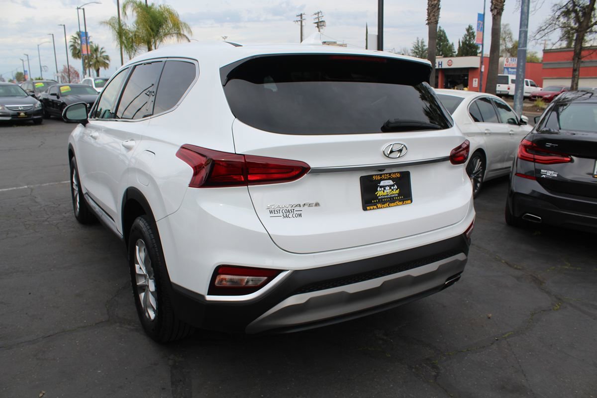 Used 2020 Hyundai Santa Fe SEL w/ Cargo Package FWD image 5
