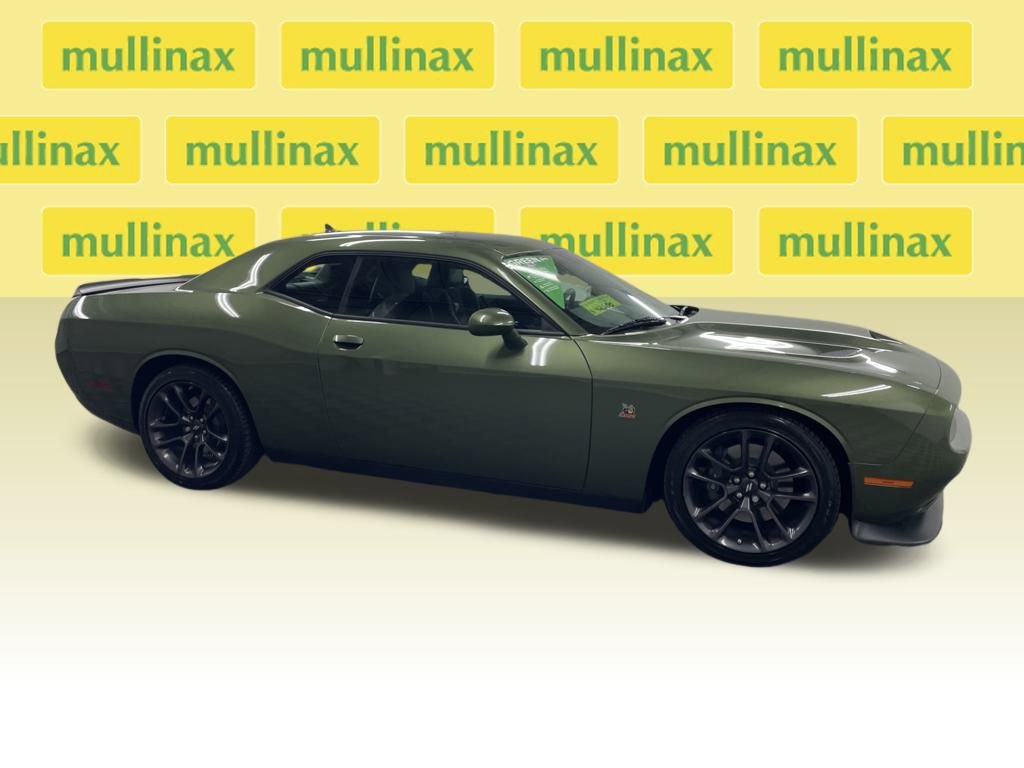 Used 2022 Dodge Challenger R/T Scat Pack w/ Plus Package image 2