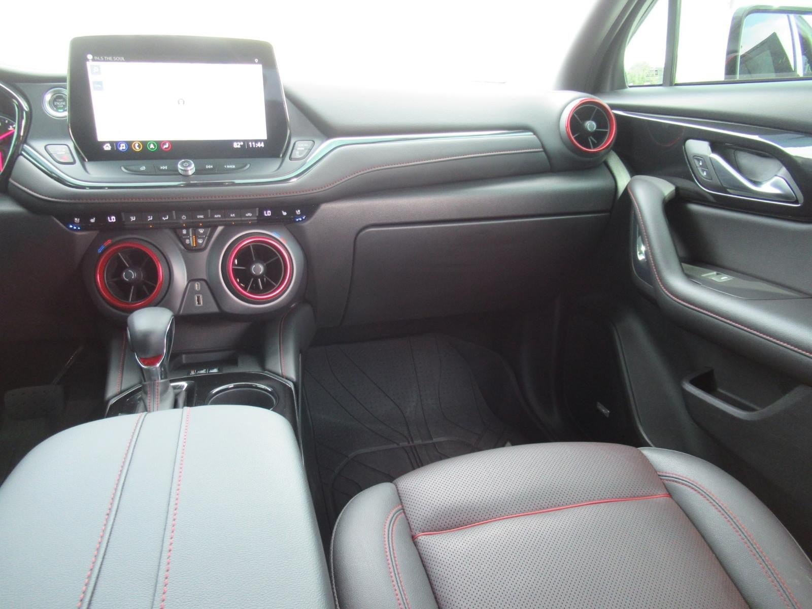 Used 2023 Chevrolet Blazer RS w/ Enhanced Convenience Package AWD/4WD image 14