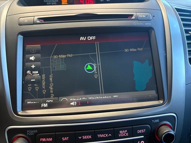 Used 2015 Kia Sorento SX image 27