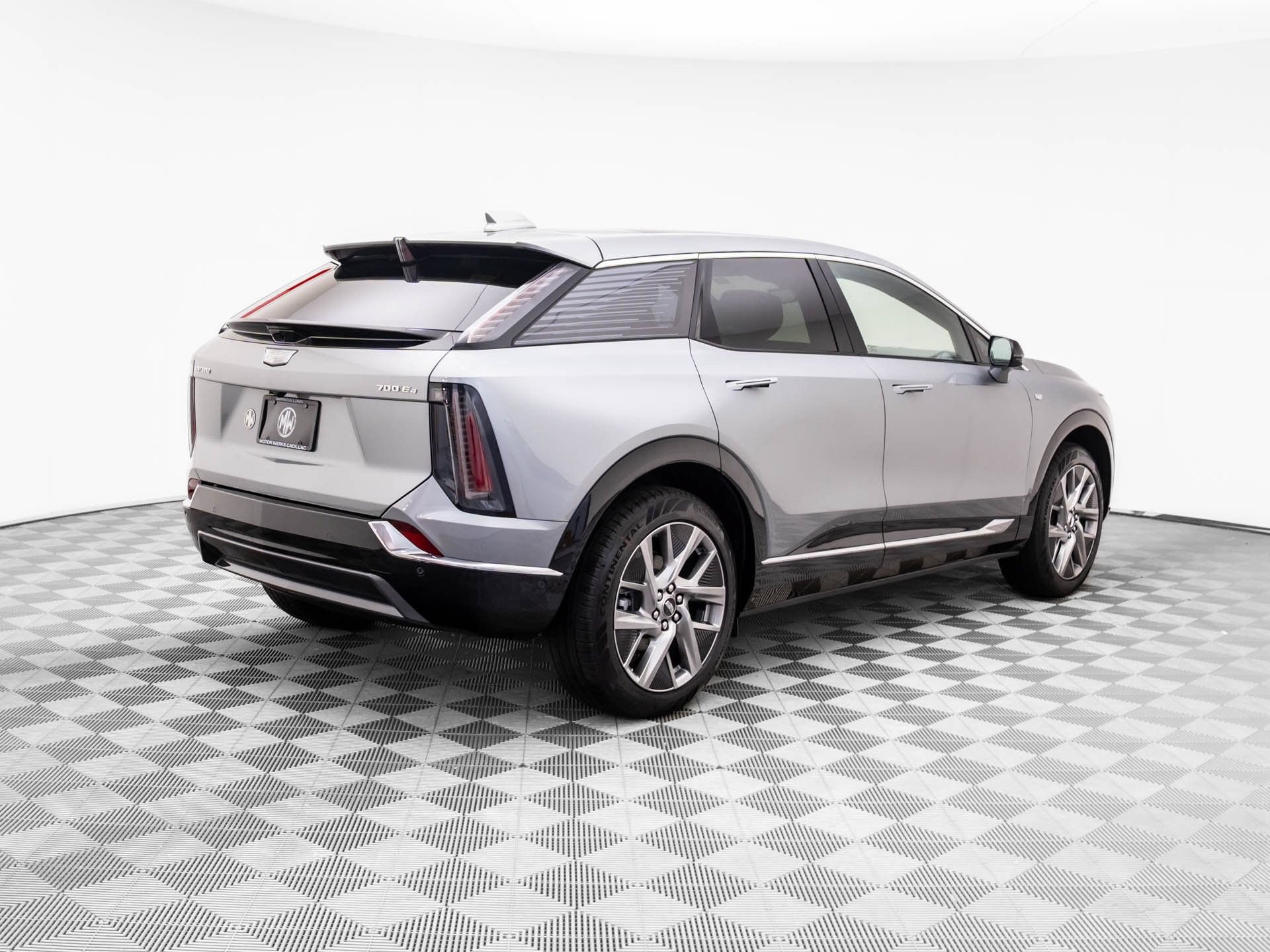 New 2026 Cadillac Optiq Luxury 1 AWD/4WD video 5
