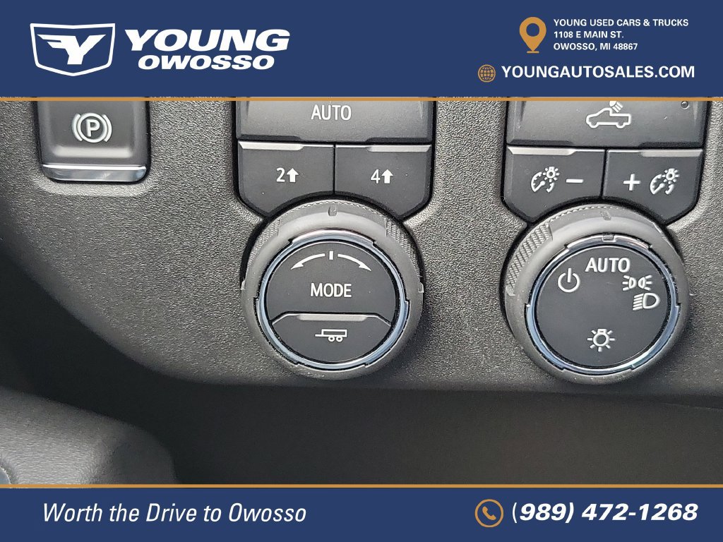 Used 2025 Chevrolet Silverado 1500 LT AWD/4WD image 15