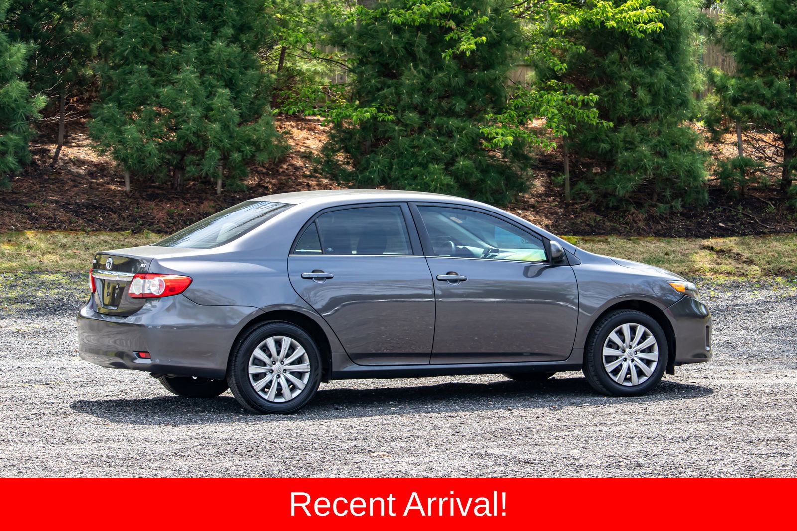 Used 2013 Toyota Corolla LE FWD image 9