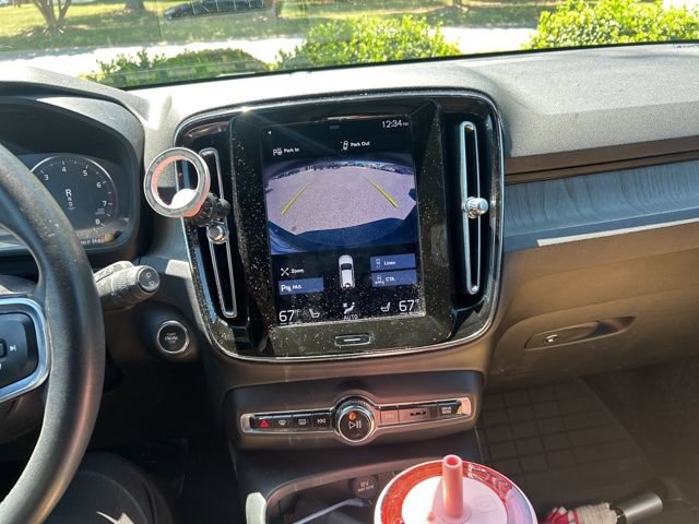 Used 2019 Volvo XC40 T5 Inscription image 5