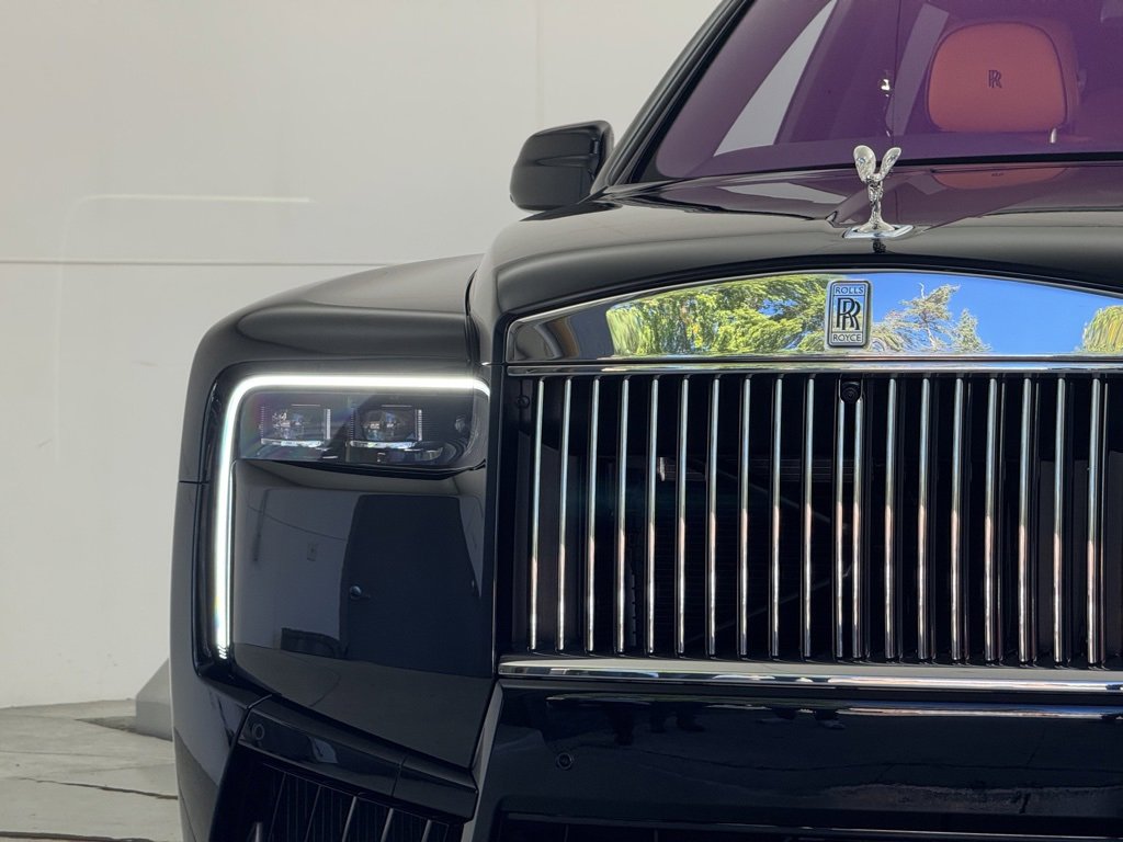 New 2026 Rolls-Royce Cullinan image 40