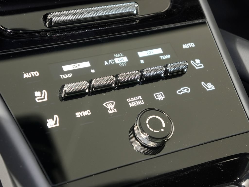 New 2026 Porsche Cayenne Coupe AWD/4WD image 32