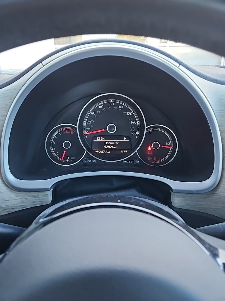 Used 2018 Volkswagen Beetle 2.0T Coast image 29