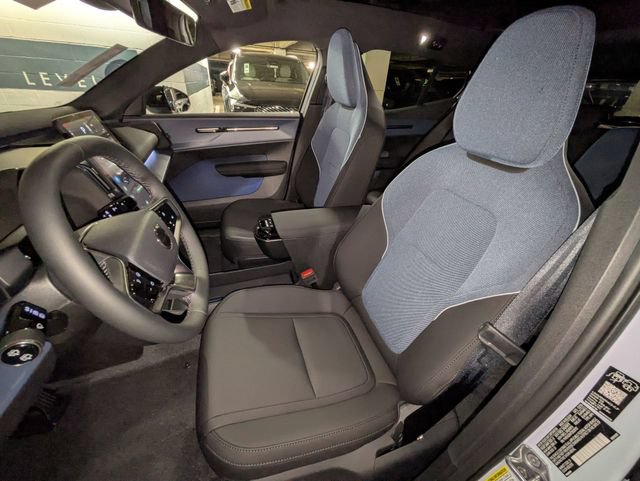 New 2026 Volvo EX30 Plus w/ Climate Package AWD/4WD image 13