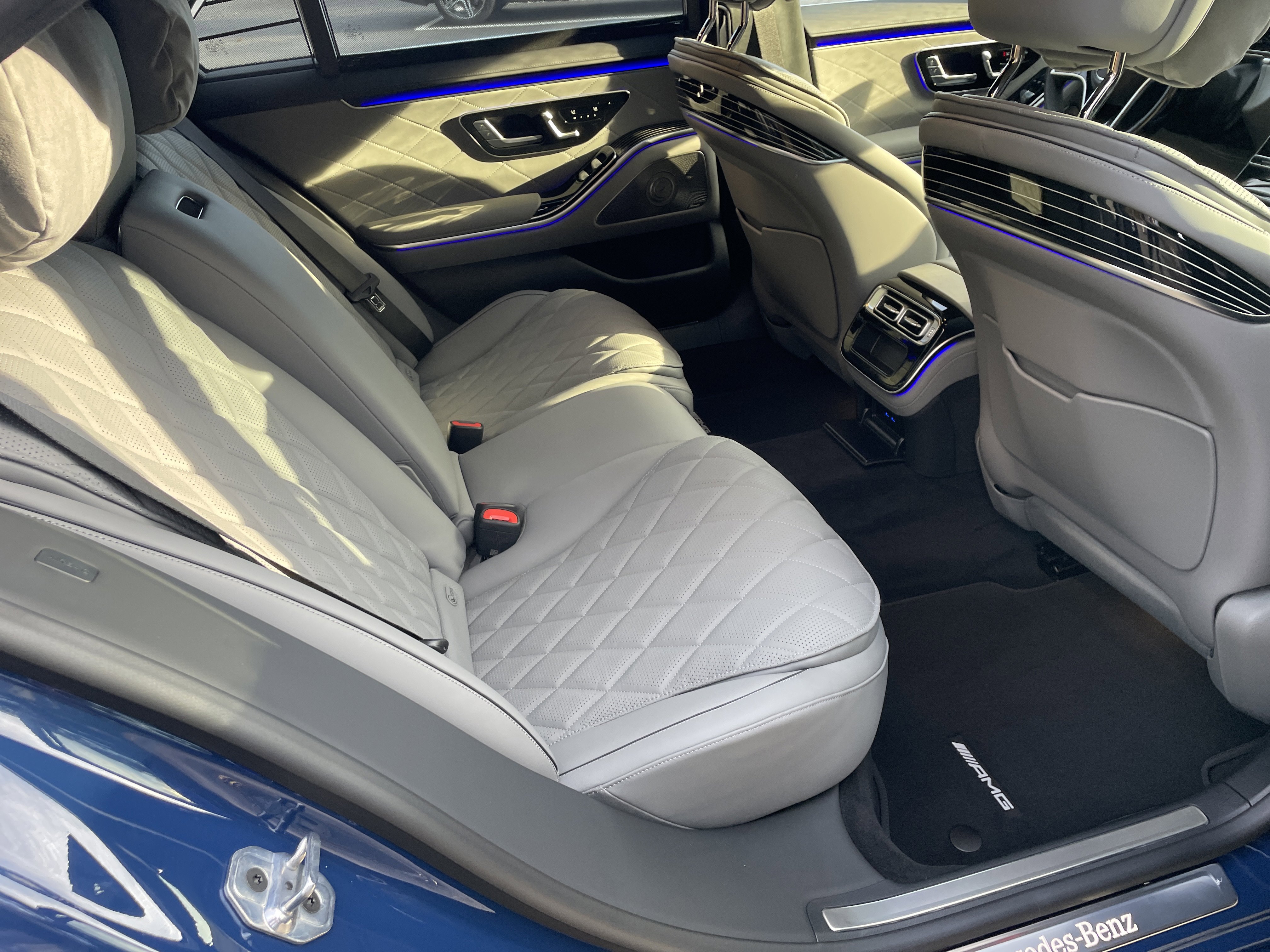 New 2026 Mercedes-Benz S 580 4MATIC Sedan image 38