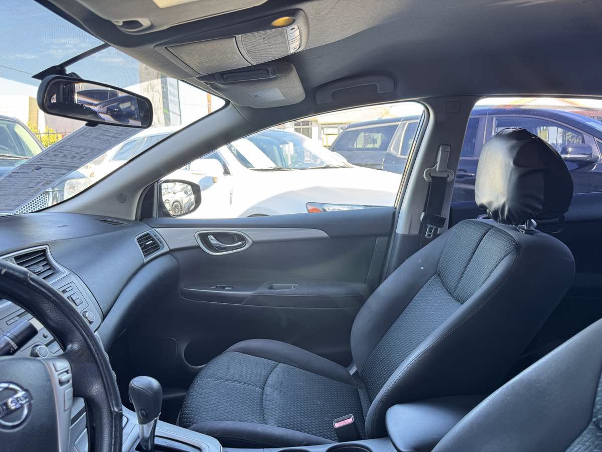 Used 2014 Nissan Sentra SR w/ Protection Package FWD image 32