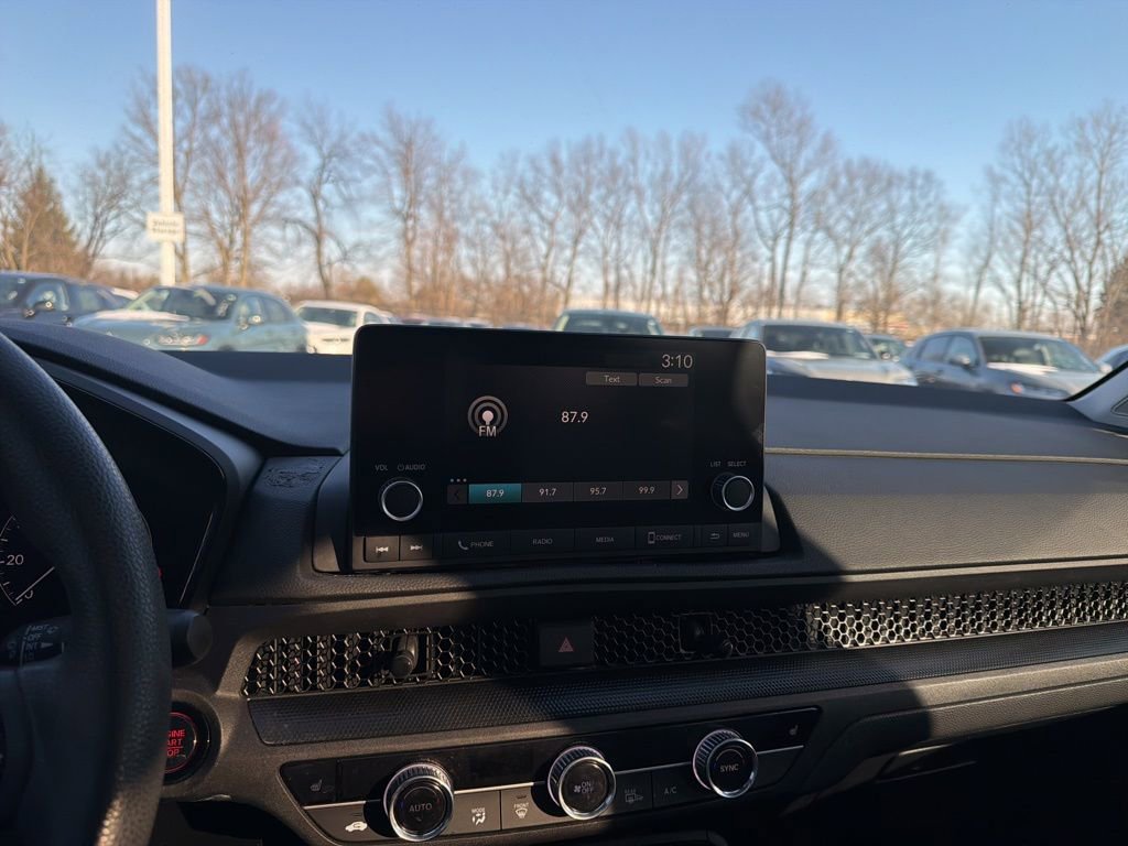 Certified 2024 Honda CR-V EX image 15