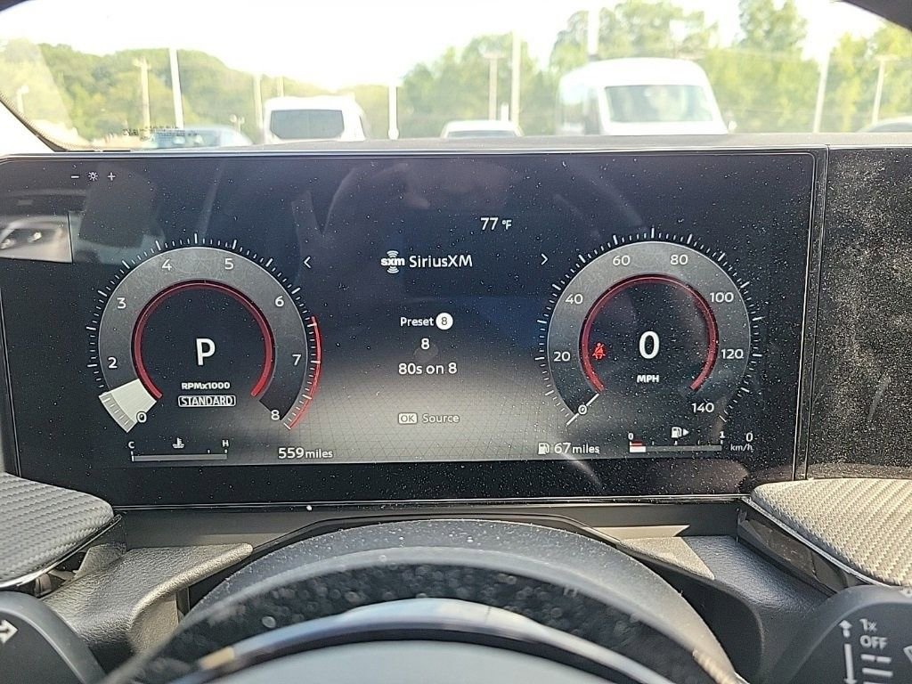 Used 2025 Nissan Kicks SR w/ SR Premium Package image 17