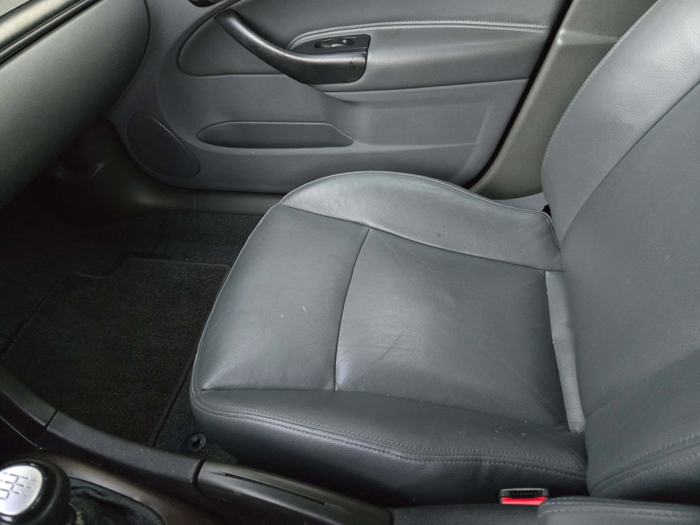 Used 2003 Saab 9-3 Arc FWD image 17