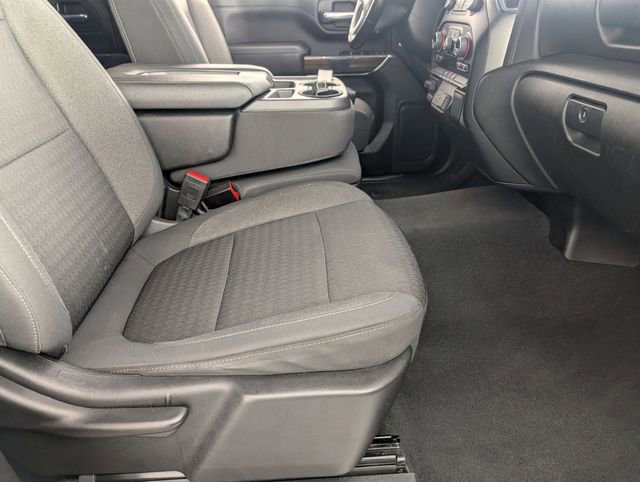 Used 2022 Chevrolet Silverado 2500 LT w/ Convenience Package image 32