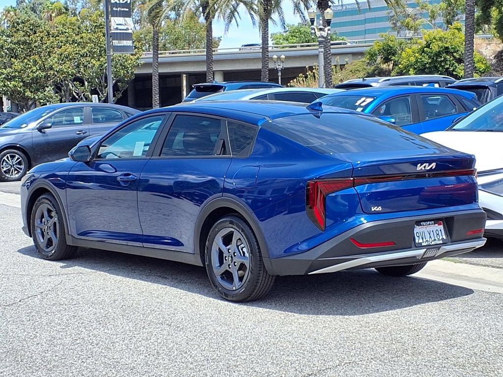 Certified 2025 Kia K4 FWD image 4