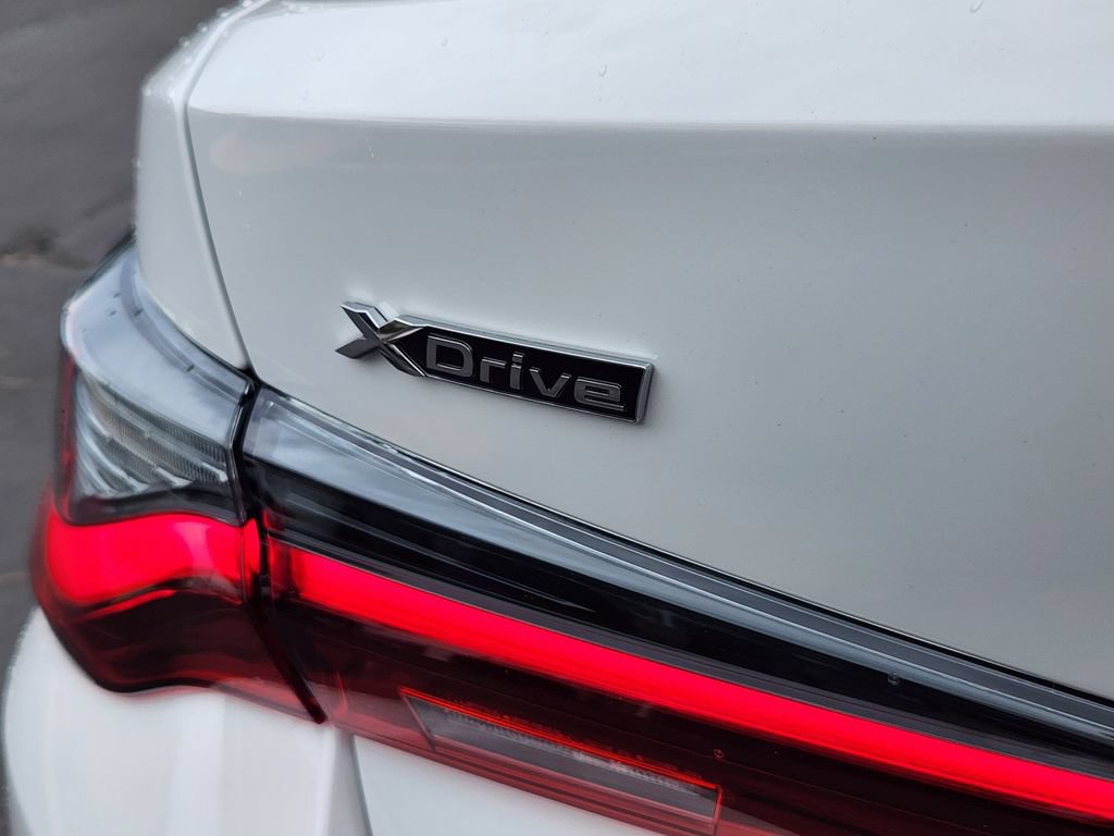 New 2026 BMW 430i xDrive w/ M Sport Package AWD/4WD image 21