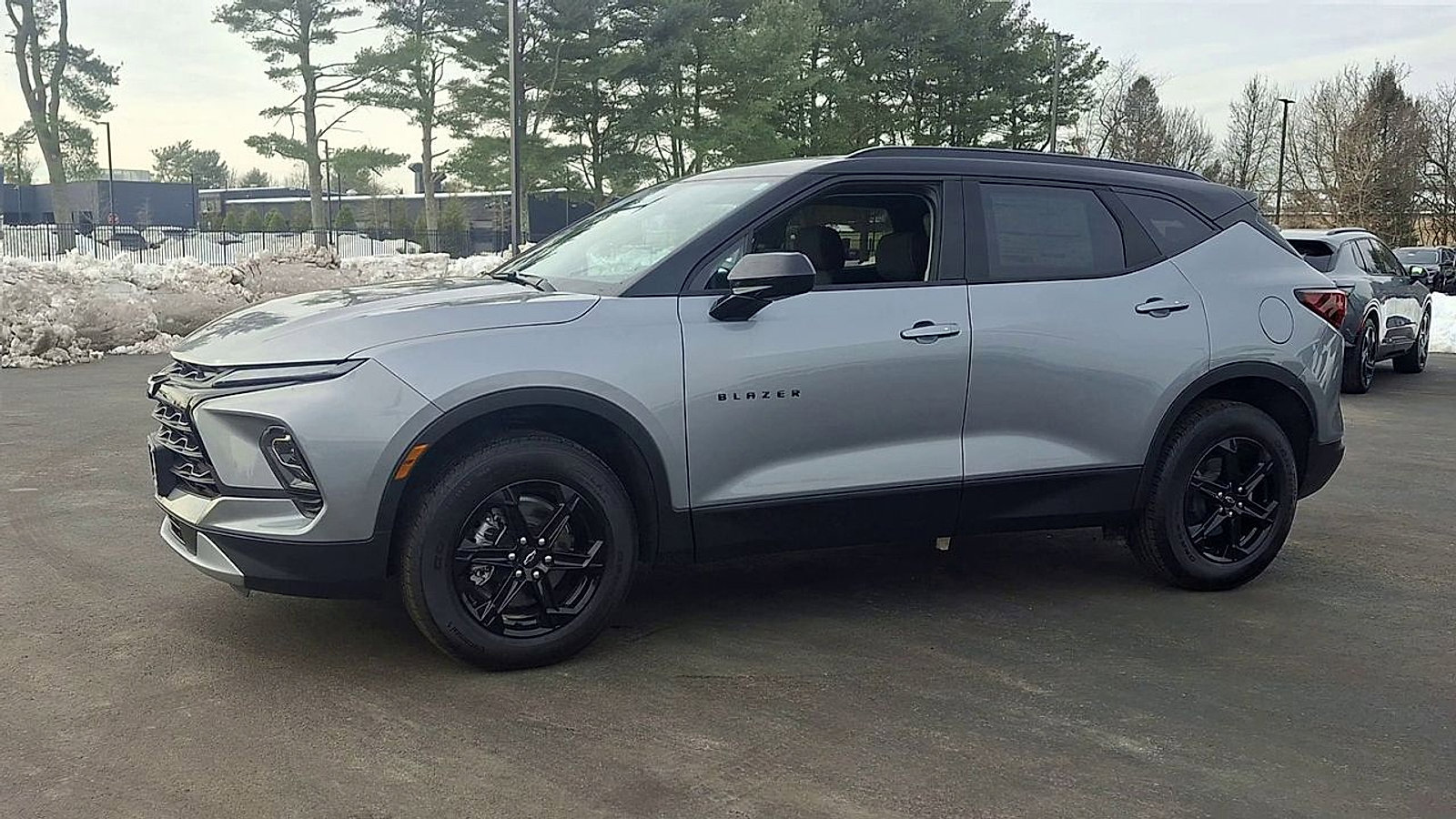 New 2026 Chevrolet Blazer LT w/ Convenience Package FWD image 7