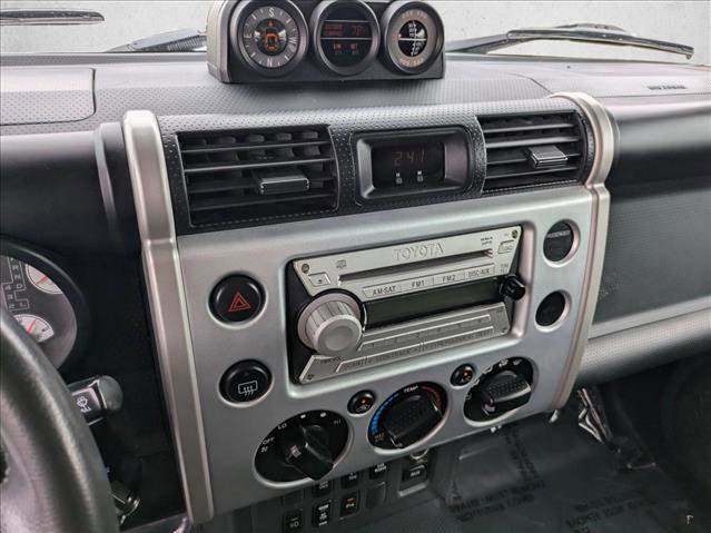 Used 2007 Toyota FJ Cruiser 4WD image 12