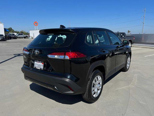 Used 2022 Toyota Corolla Cross L image 4