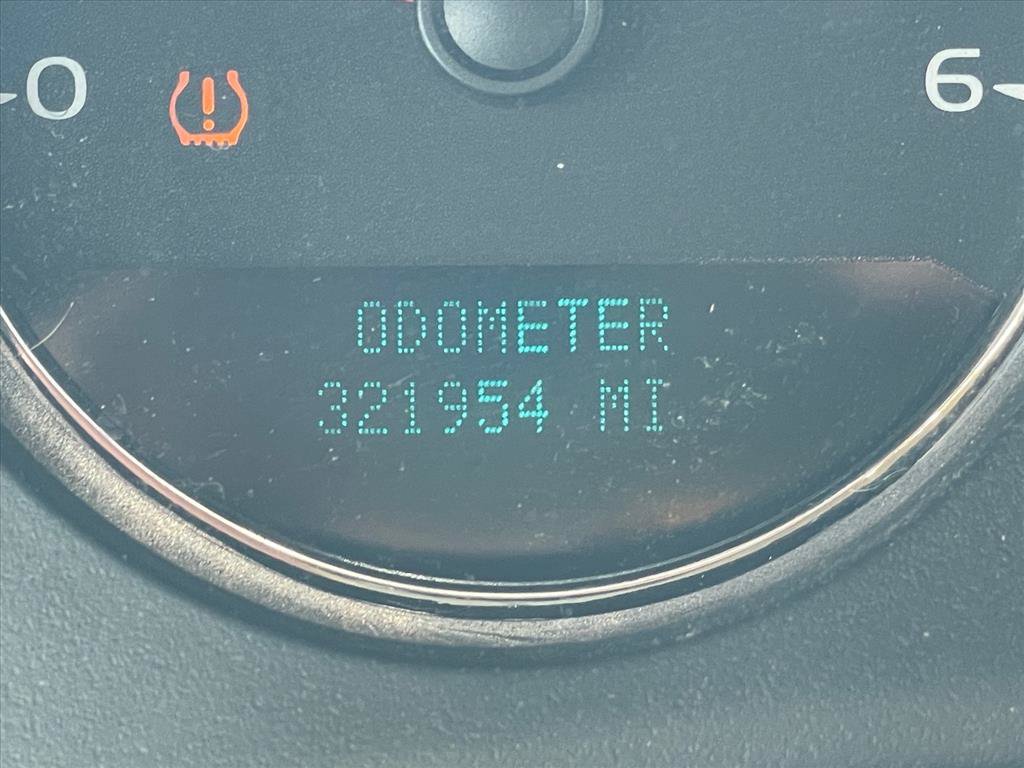 Used 2007 Chevrolet Silverado 1500 LTZ AWD/4WD image 7