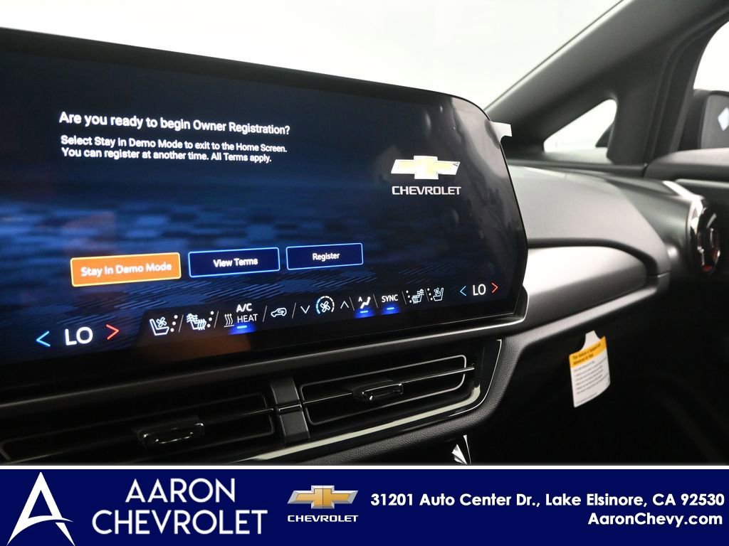 New 2026 Chevrolet Equinox EV RS FWD image 9