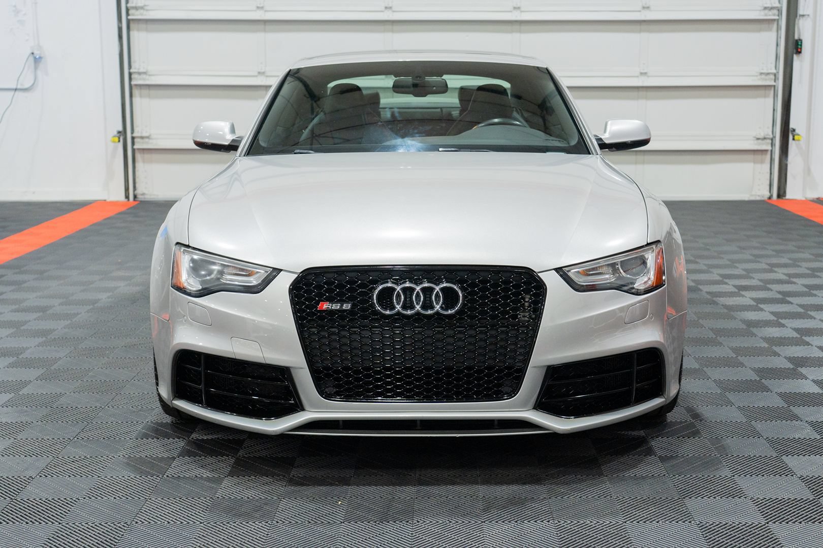 Used 2013 Audi RS 5 Coupe AWD/4WD image 2