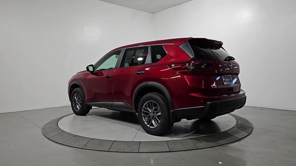 Certified 2025 Nissan Rogue S AWD/4WD image 3