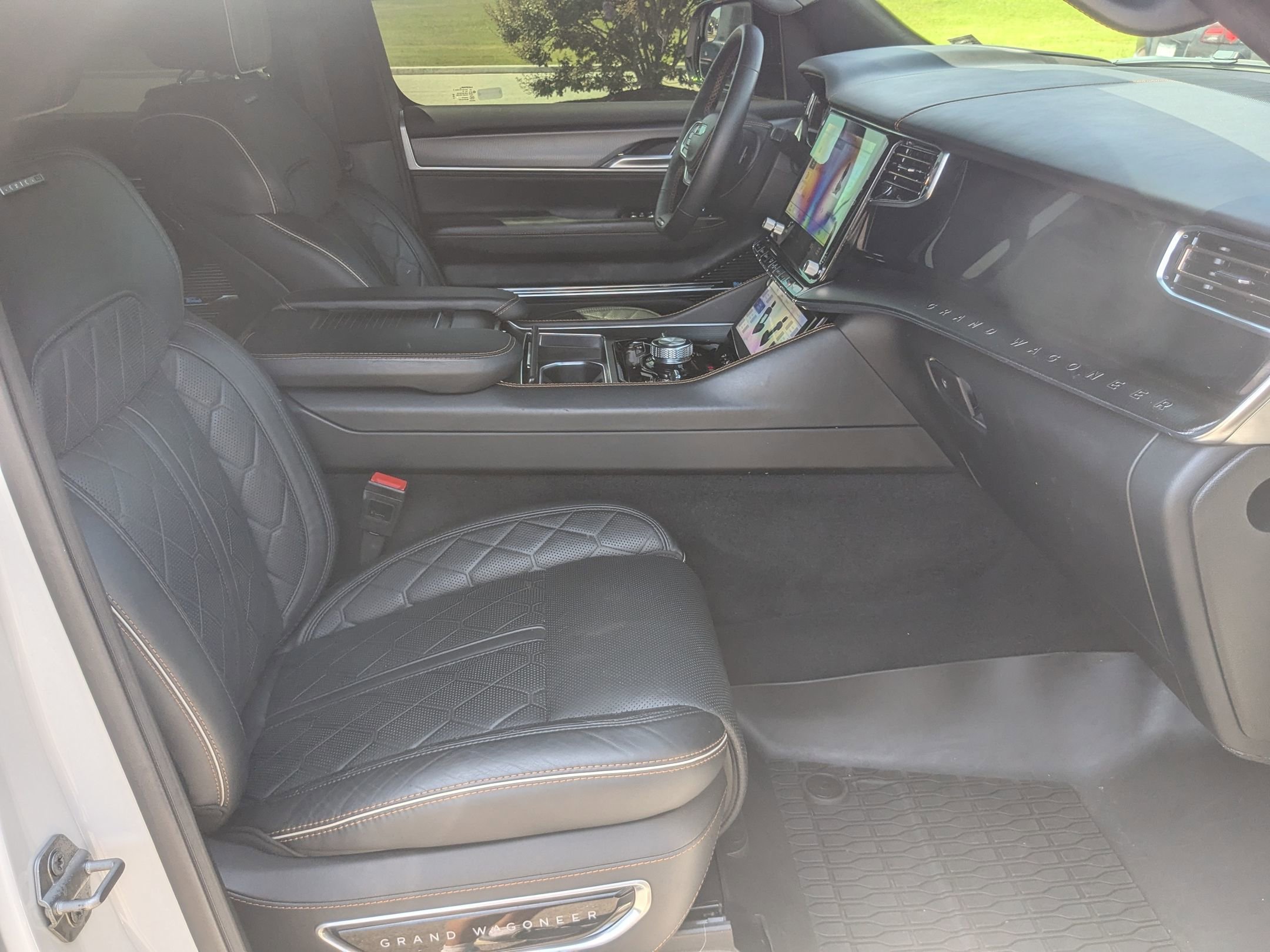 Used 2024 Jeep Grand Wagoneer L Series III w/ Quick Order Packagew 28T image 40