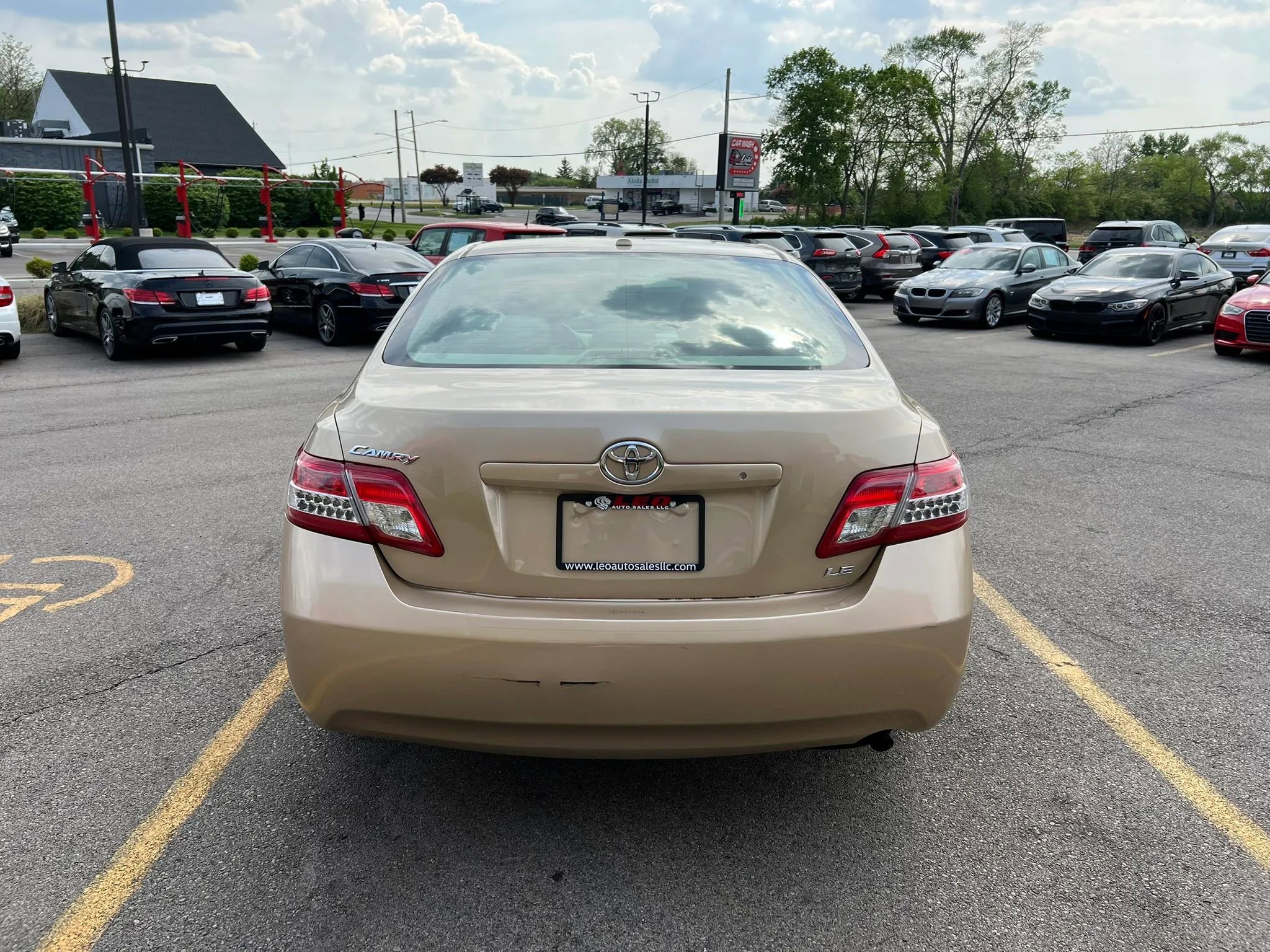 Used 2010 Toyota Camry FWD image 6